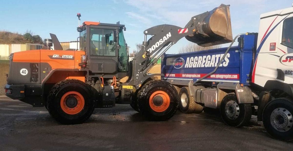 Orange digger